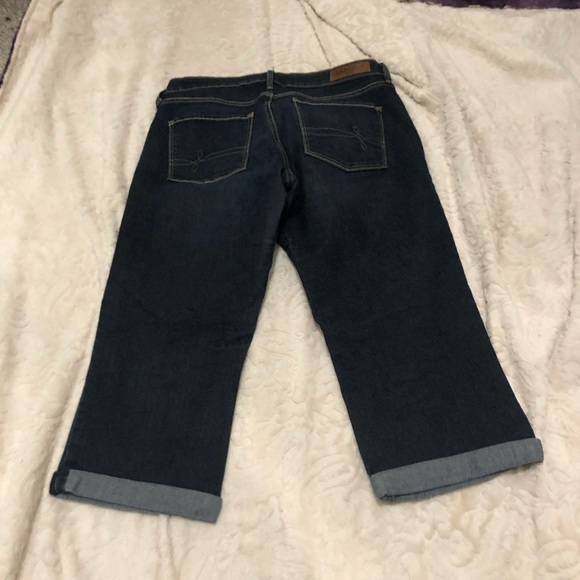 Denizen Capris - Picture 3 of 4